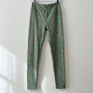 Lularoe Green Bear Print Leggings